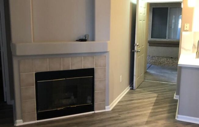 Stunning Newly Remodeled 2-Bedroom Condo Near Durango Casino and Freeway!