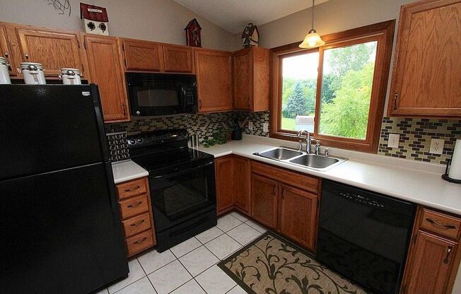 1166 WESTBURY KNL