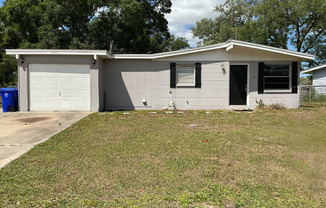 2BR Home in South Lakeland – Move-In Ready