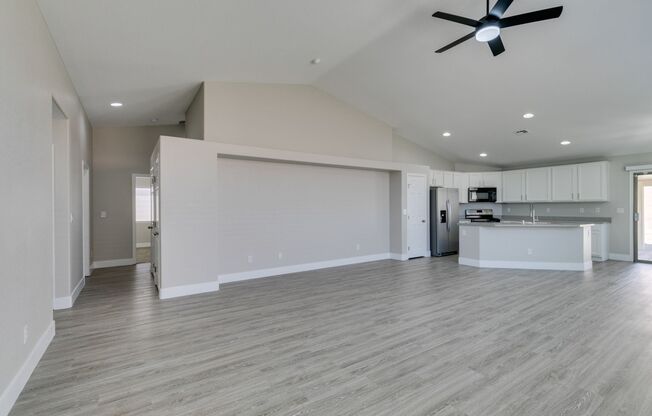 REMODELED 5 BEDROOM HOME IN NORTH LAS VEGAS