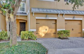 3 beds, 2.5 baths, $2,445, Unit # 3603