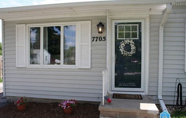 Charming home -  Coming open JUNE 15TH