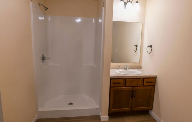 2 beds, 2 baths, 1,103 sqft, $1,880, Unit RT 7250-02