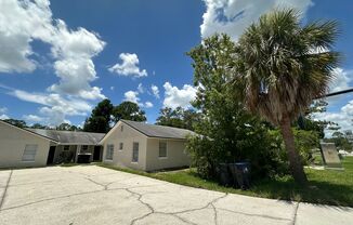 3 beds, 2 baths, $1,640