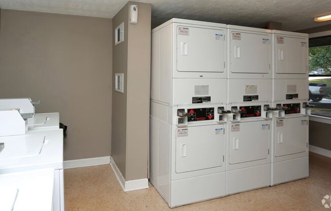 1 bed, 1 bath, 600 sqft, $1,289, Unit 1410