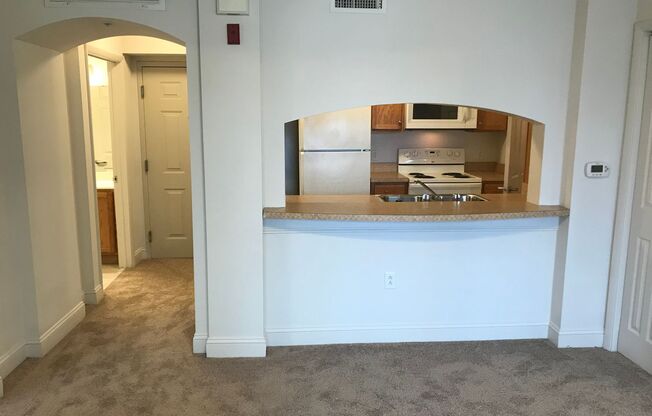 2 beds, 2 baths, 840 sqft, $1,875, Unit 4-0306