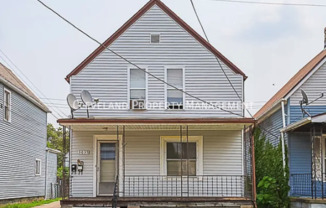 3035 W 104 ST