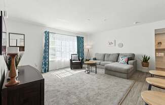 AT SUNDANCE POINTE APARTMENTS