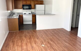 Move In ready 2 Bedroom 1 Bath $500.00 off 1st Month's Rent, Apply Today!
