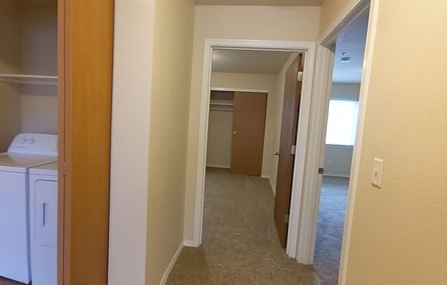 2 beds, 2 baths, 994 sqft, $1,495, Unit A201