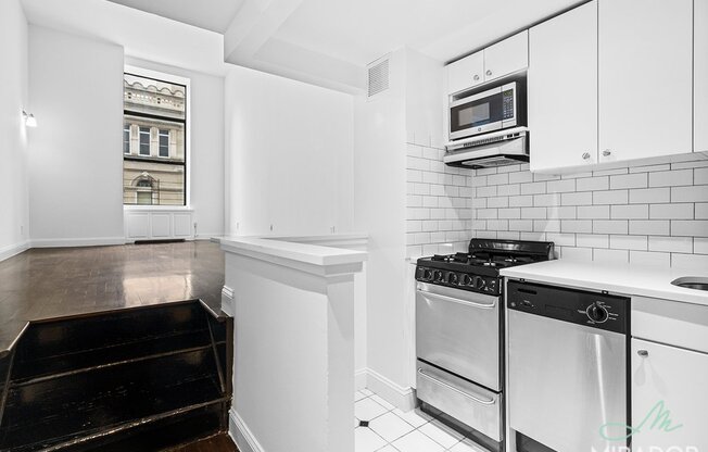 1 bed, 1 bath, $4,850, Unit 5E