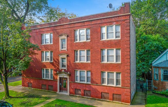 5100-02 N. Winchester / 1940-54 W. Winona