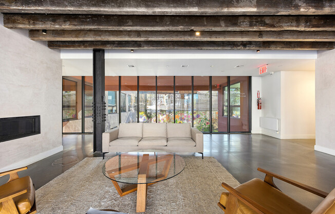 850 METROPOLITAN AVE