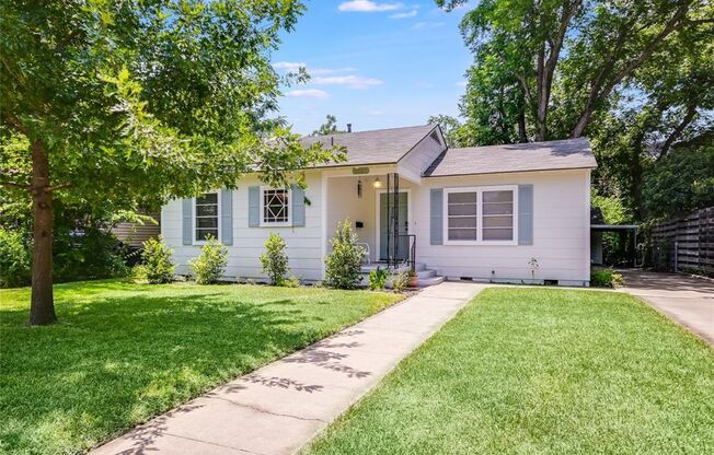 Classic 2 Bed House in Historic Hancock Neighborhood