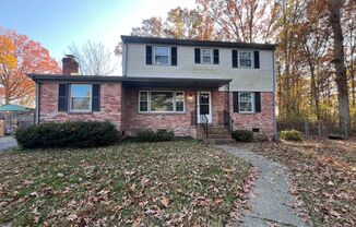 Spacious 4 Bedroom Home in Henrico Available NOW!