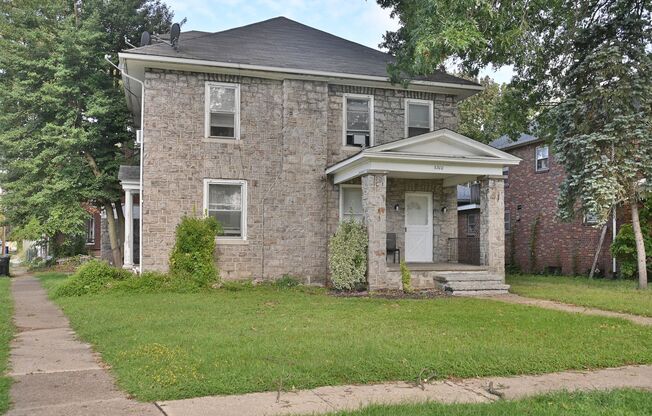 3200 Green Street