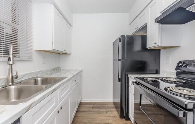 3 beds, 2 baths, 1,200 sqft, $1,320