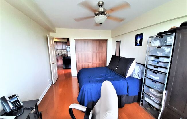 1 bed, 1 bath, 700 sqft, $2,000, Unit 418-0706