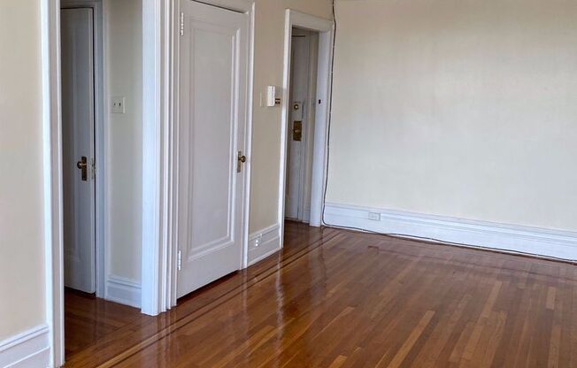 Studio, 1 bath, $1,800, Unit E16