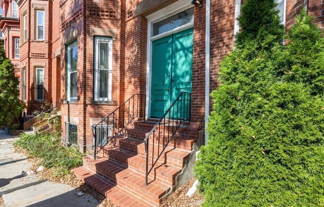 94 MT PLEASANT AVE