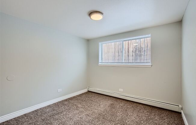 3 beds, 2 baths, 1,300 sqft, $1,900, Unit 1