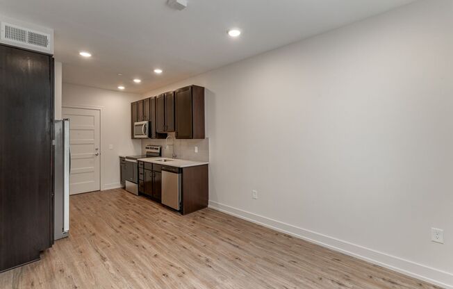 Studio, 1 bath, $1,315, Unit 1050 N 4th St. Apt. 207