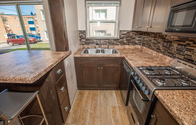 1 bed, 1 bath, 650 sqft, $1,275, Unit 3424-104