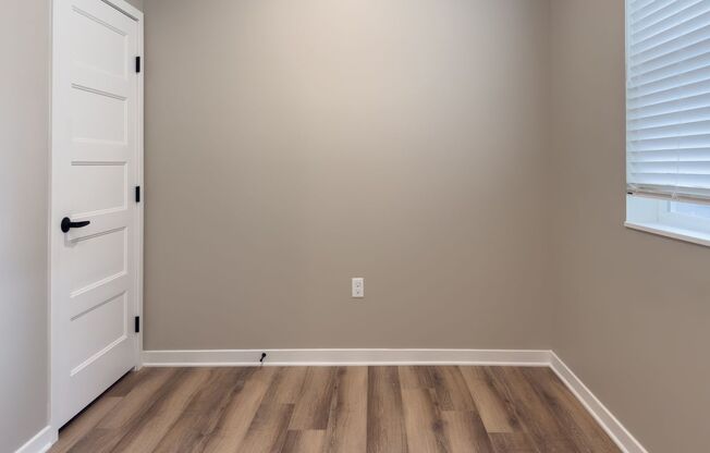 1 bed, 1.5 baths, 1,178 sqft, $2,150, Unit 4921-4