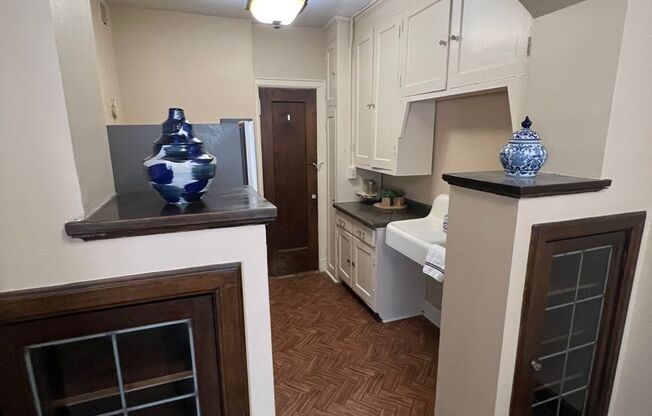 1 bed, 1 bath, 650 sqft, $995, Unit Unit 108 A900