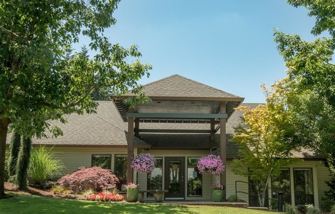 Sunstone Parc Clubhouse Exterior Entry