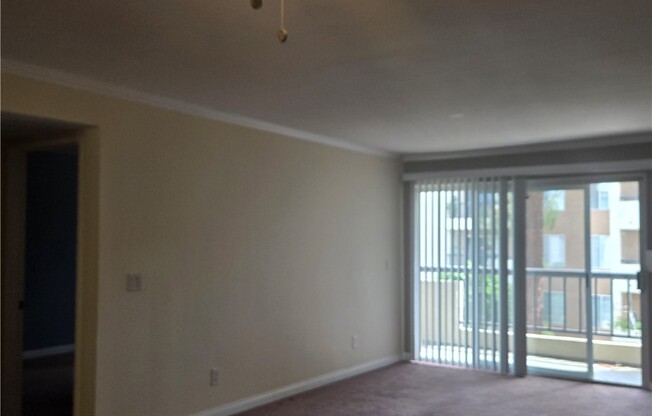 5540 Owensmouth Avenue