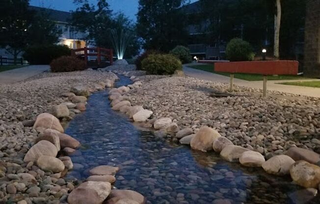 2 beds, 2 baths, 915 sqft, $2,575, Unit 4346-15