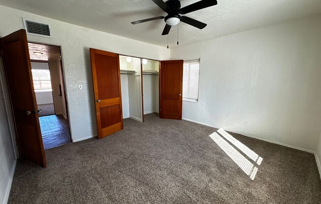 3 beds, 2 baths, $1,650