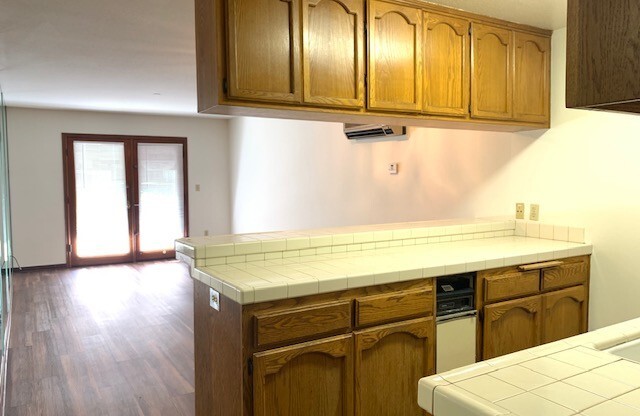 1 bed, 1 bath, 572 sqft, $2,000, Unit 119