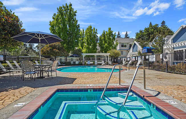 Spa and Pool at Clayton Creek Apartments, Concord