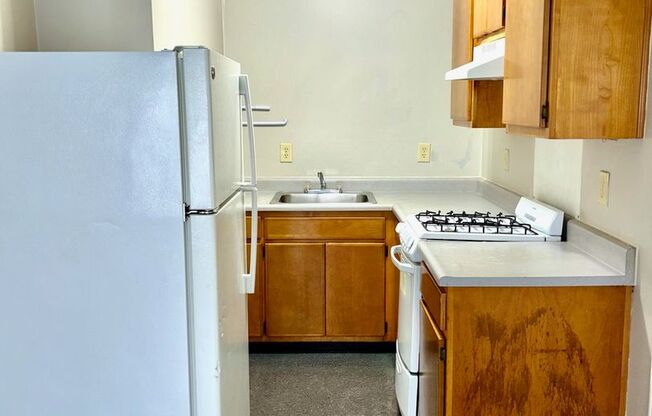 Affordable first floor 1 bedroom apartment- Section 8 accepted