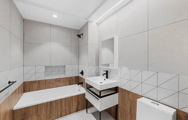 1 bed, 1 bath, $3,100, Unit 1608
