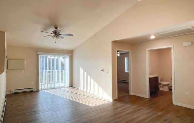 2 beds, 1 bath, 1,032 sqft, $1,485