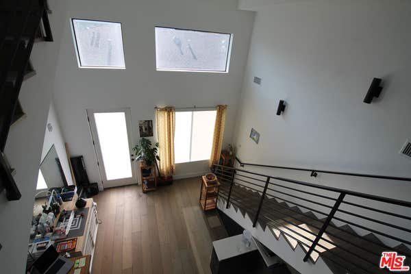 321 N BIXEL ST