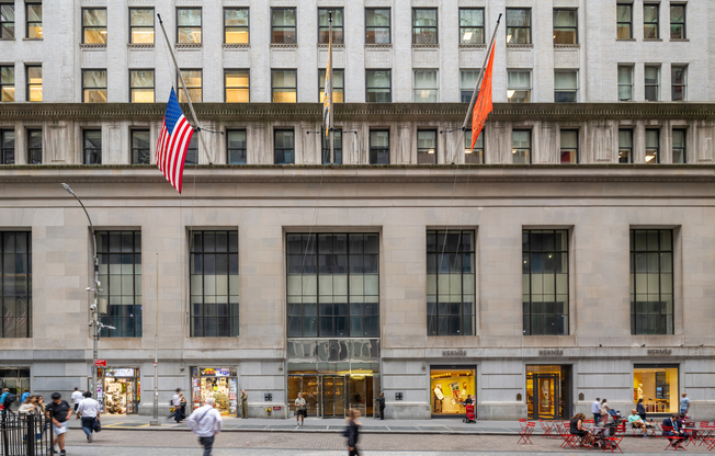 3 beds, 3 baths, 2,200 sqft, $15,000, Unit 710