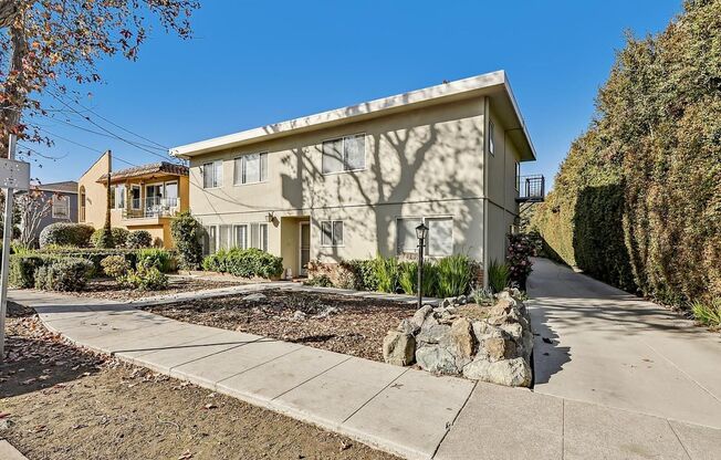 1416 Floribunda Ave (CSC)*