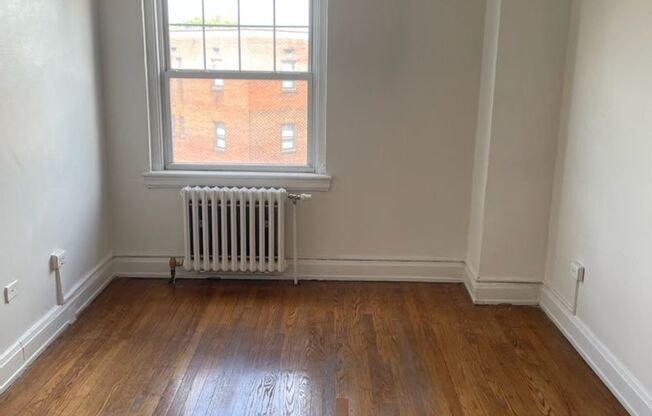 1 bed, 1 bath, 617 sqft, $1,850, Unit Wellington 602