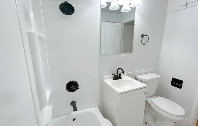 1 bed, 1 bath, 780 sqft, $1,895, Unit Halmark 307