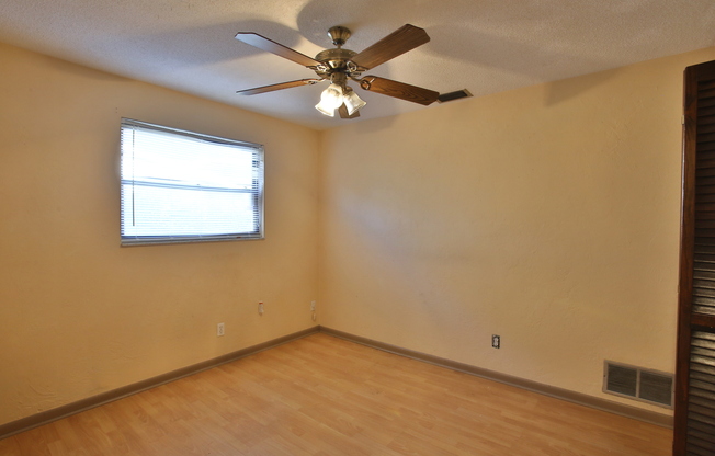 3 beds, 2 baths, $1,850