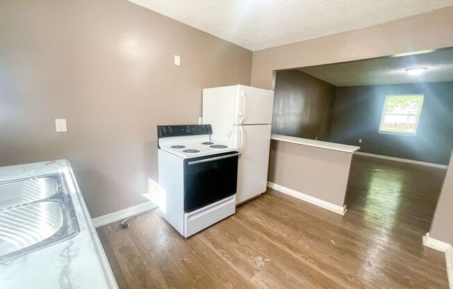 2 beds, 1 bath, 500 sqft, $999, Unit 2118 N Admiral Dr