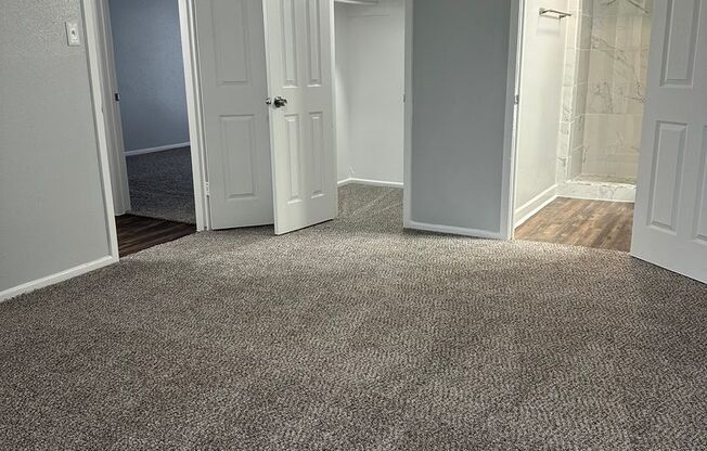 2 beds, 2.5 baths, 1,400 sqft, $1,089