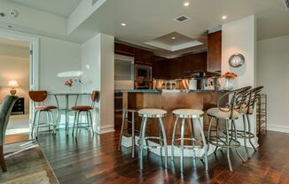 2 beds, 2 baths, $3,000, Unit Unit 3909