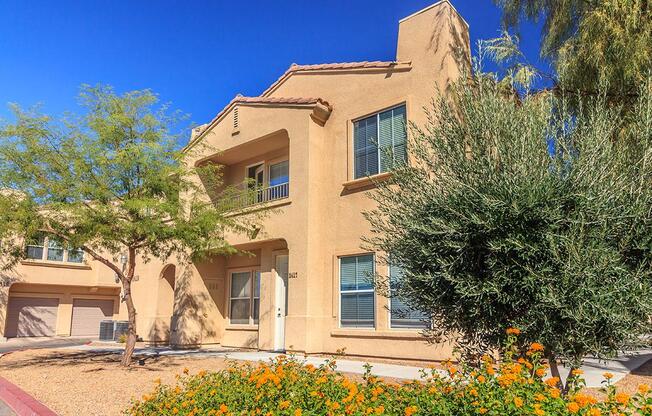 BEAUTIFUL APARTMENTS IN HENDERSON