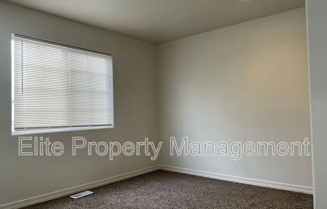 175 STARDUST CT