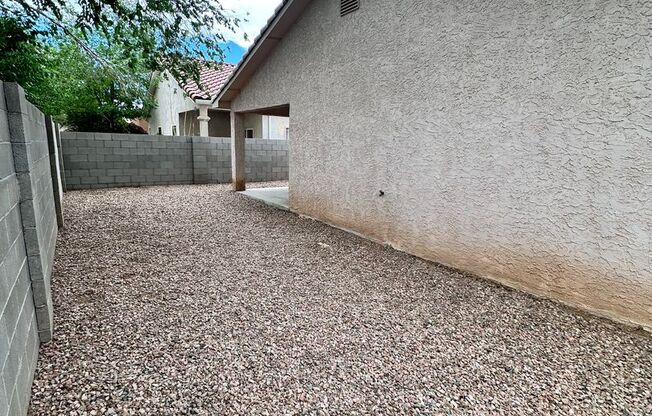 3 beds, 2 baths, $1,950